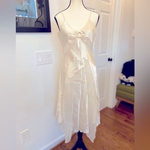 Off white, gorgeous spaghetti strap Bebe dress